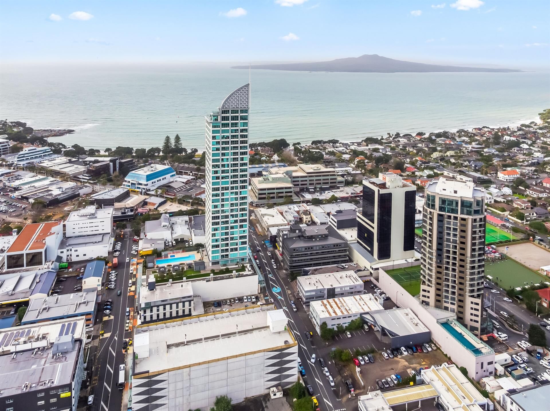 Dual Sites In Takapuna Growth Zone Offer Diverse Tenants And Options